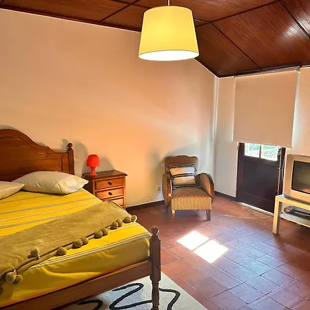 Casa Dos Avos Geres