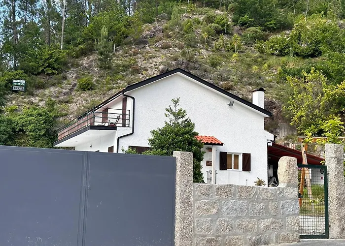 Дом отдыха Casa Dos Avos